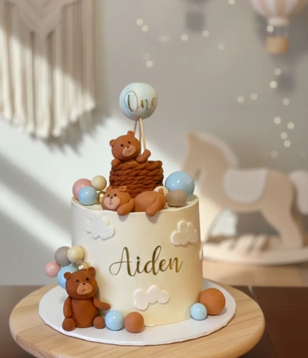 Custom cake by CakesForYou