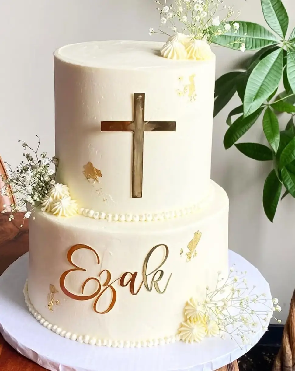 Custom cake by CakesForYou