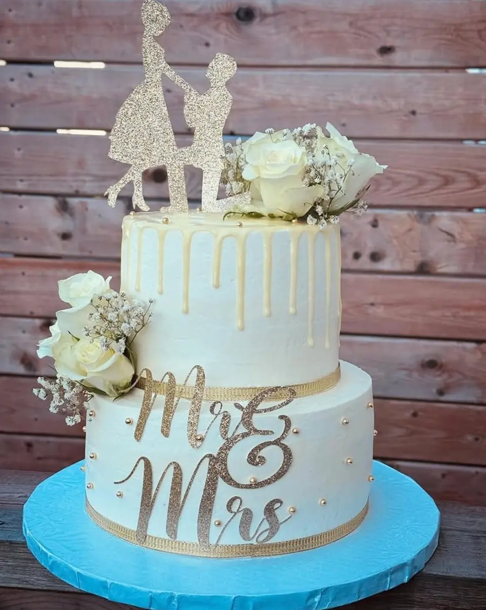 Custom cake by CakesForYou
